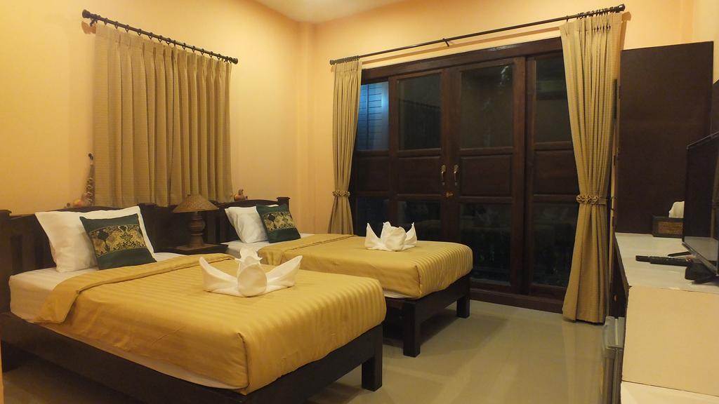 Kala House Hotel Sukhothai Ngoại thất bức ảnh